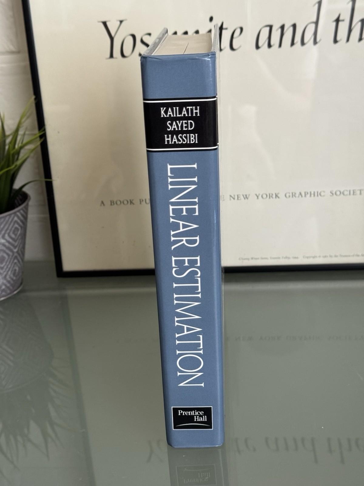 Linear Estimation by Thomas Kailath (Hardcover 2000) Statistics Probability Math