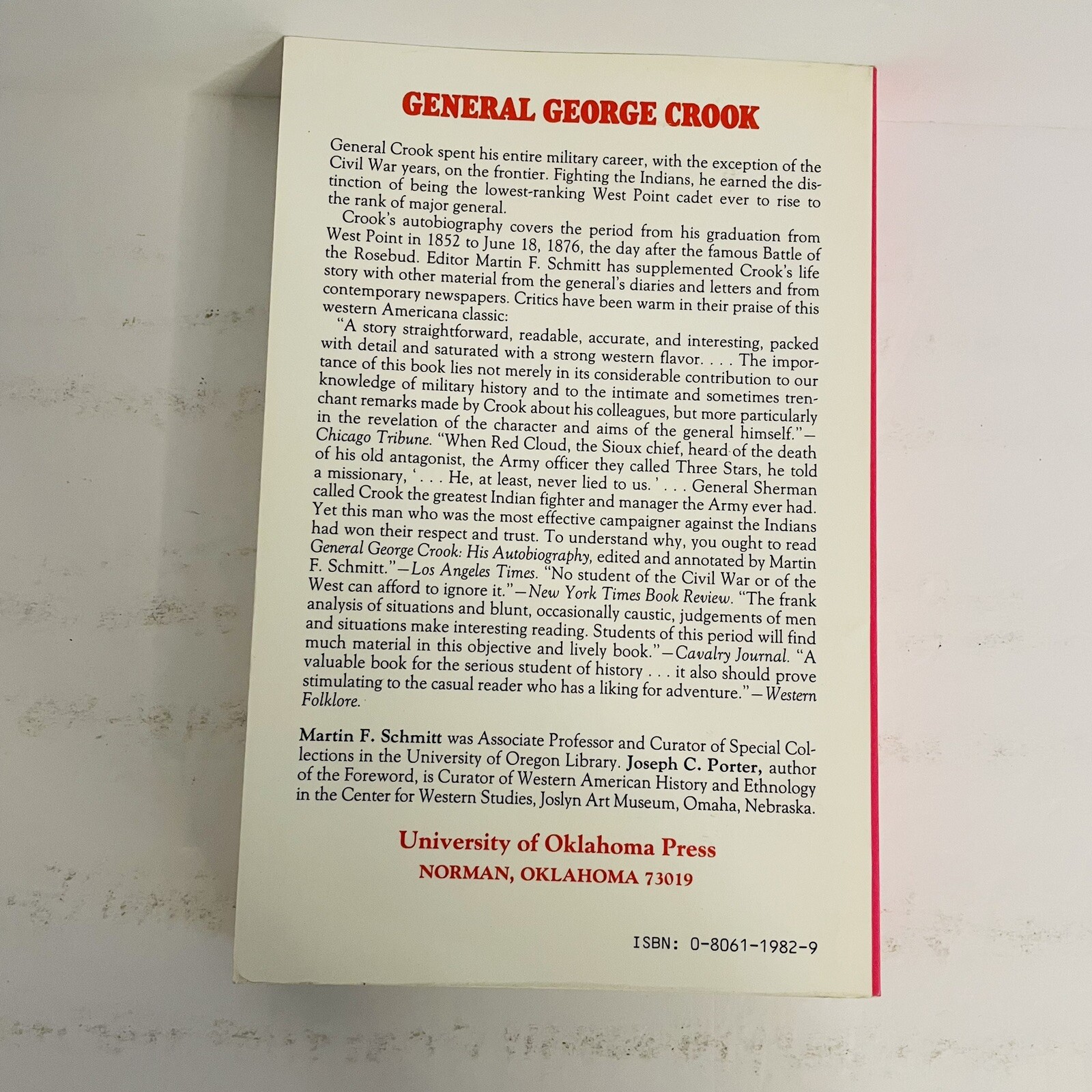 General George Crook His Autobiography Paperback Martin F. Schmitt 1986