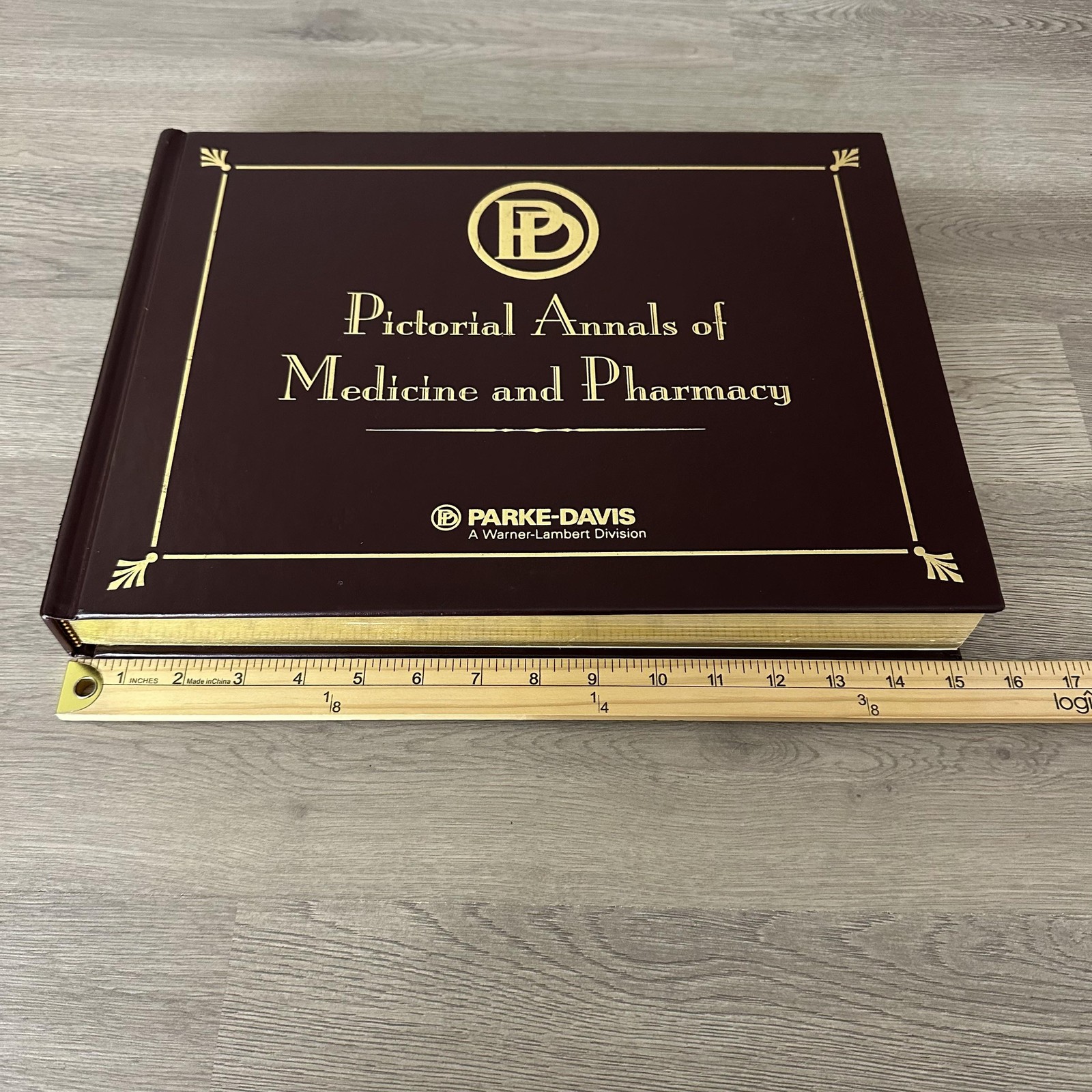 Vintage Pictorial Annals Of Medicine And Pharmacy Parke-Davis HC 1999 USA