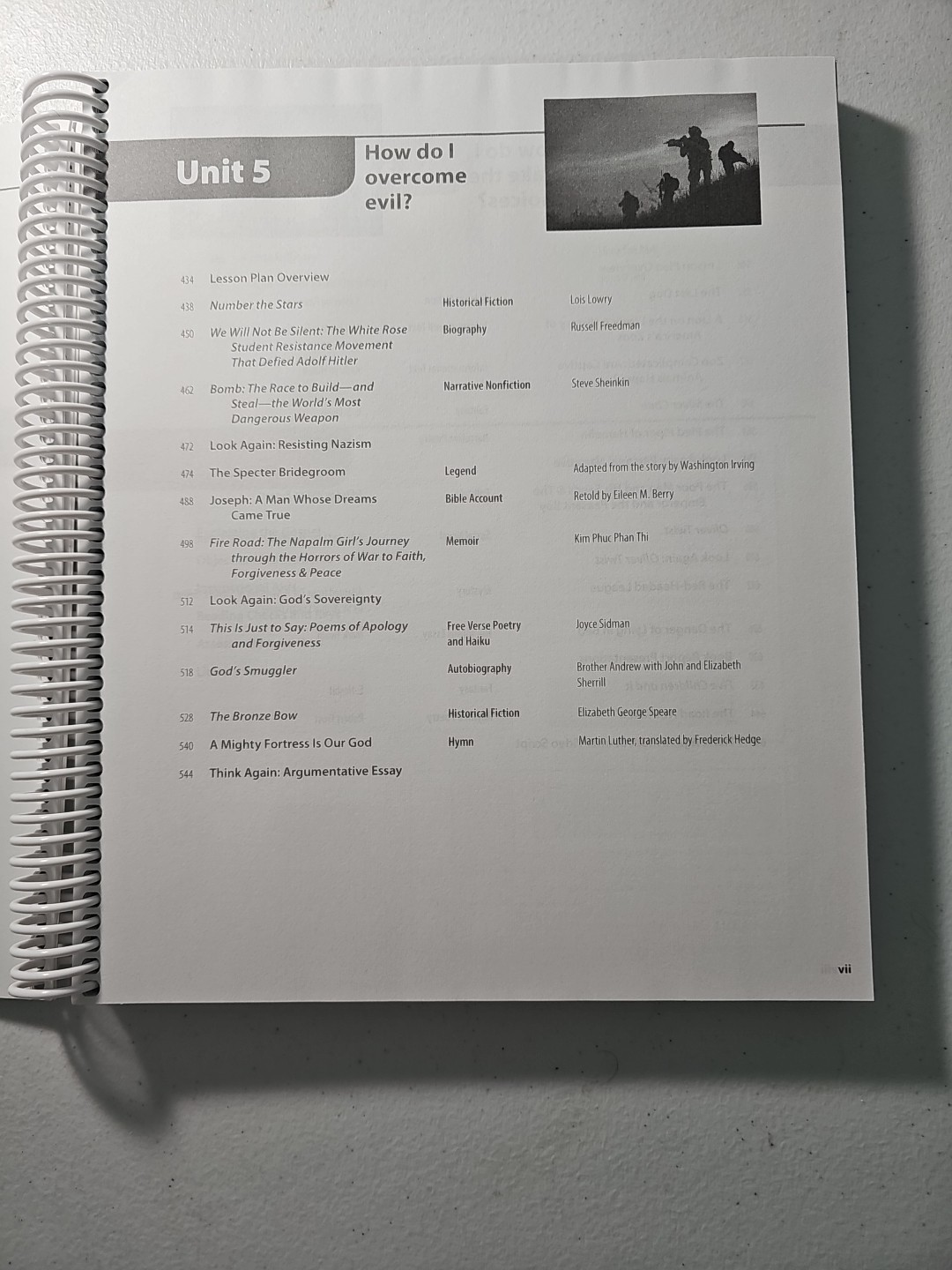 Perspectives in Literature Teacher Edition – Third Edition, Part 3, Grade 6
