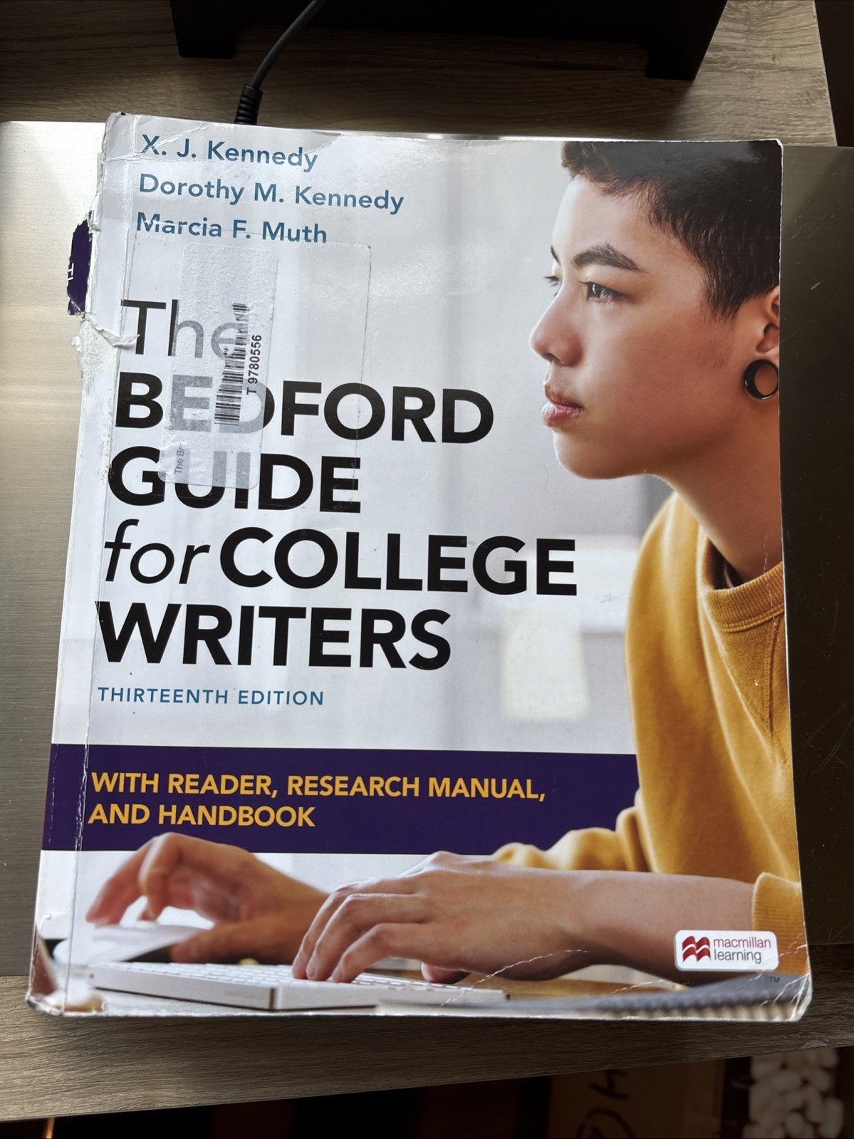 Bedford Guide for College Writers with Reader, Research Manual & Handbook 13 Ed