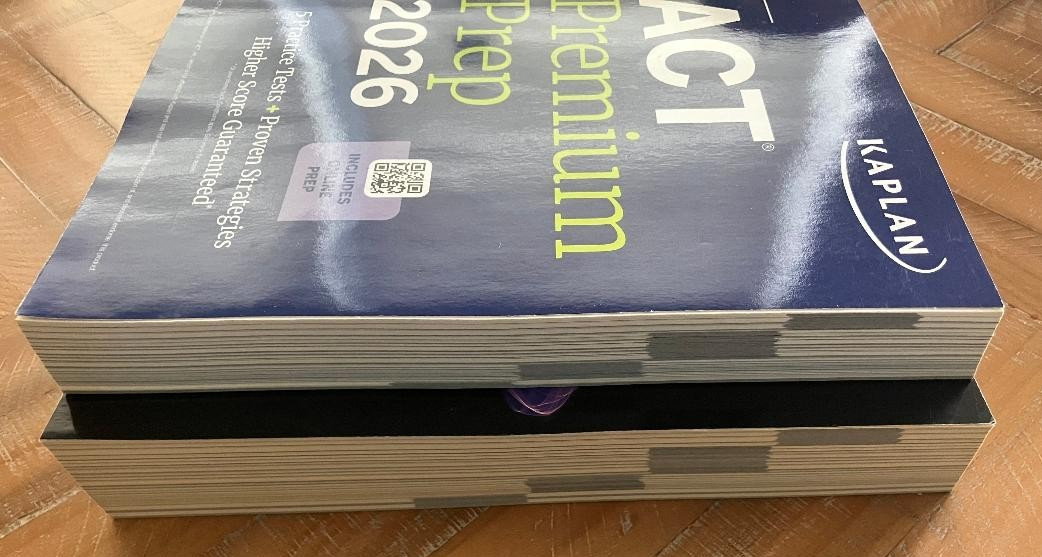 KAPLAN ACT Total Prep 2026 & ACT Premium Prep 2026 new – never used