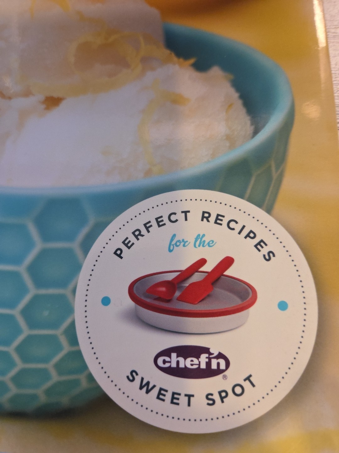 Chef’n Sweet Spot Ice Cream, Frozen Deserts & Dinks Recipe Book