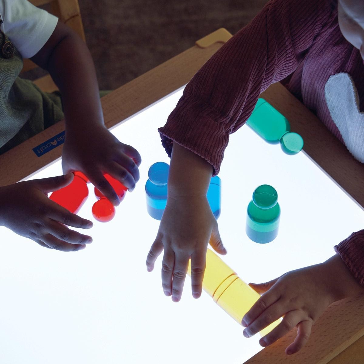 Kaplan Early Learning Light and Color People Set – 8 Pieces