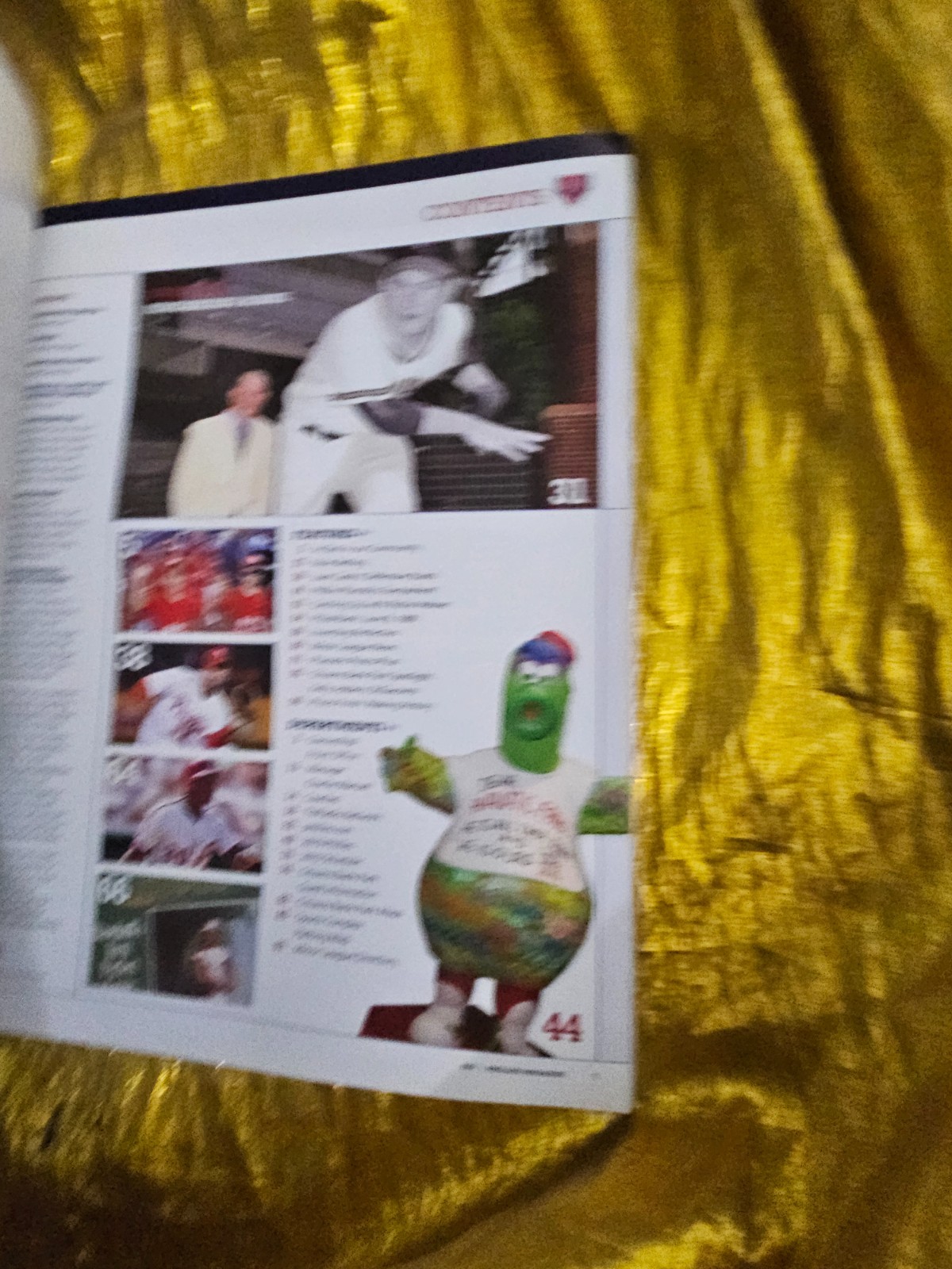PHILADELPHIA PHILLIES MAGAZINE Issue THREE 3 2010 96 Pages ROBIN ROBERTS 1926-