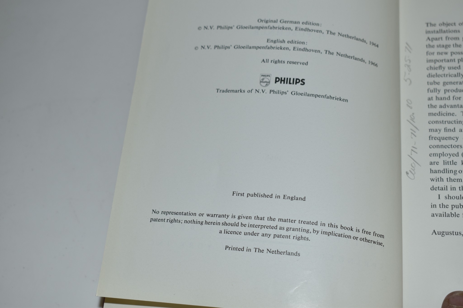 *LL* Heating With Microwaves by H. Püschner 1966 Hardcover (BOOK1192)