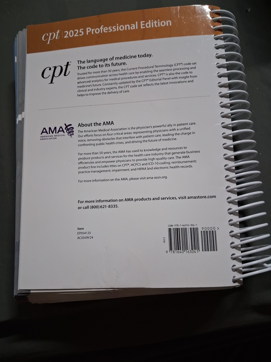 CPT Professional 2025 by American Medical Association (2024, Spiral)